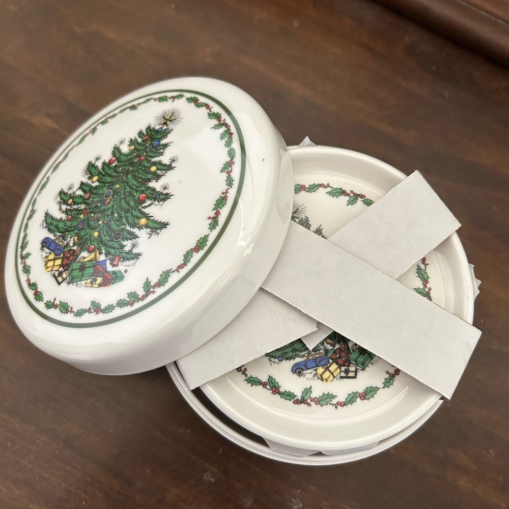 Festive Cuthbertson Christmas Tree Set of 6 coasters set - NIB